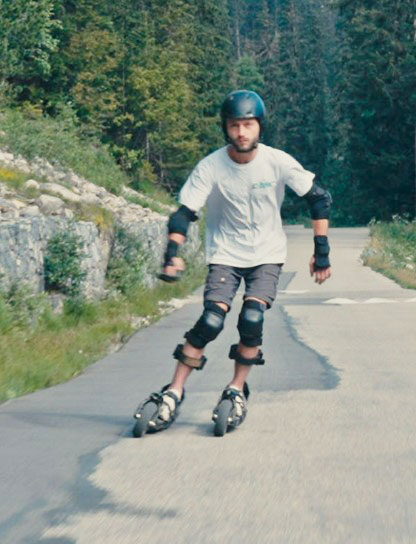 These electric skis could be the next big thing in urban travel, with a range of 30km per charge